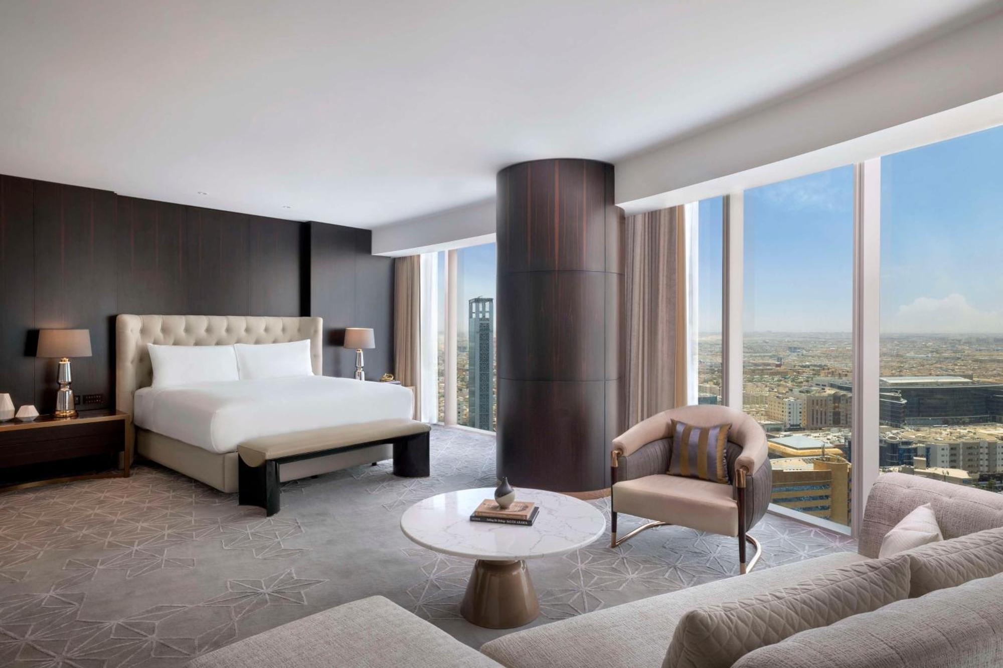 Hilton Riyadh Olaya Экстерьер фото